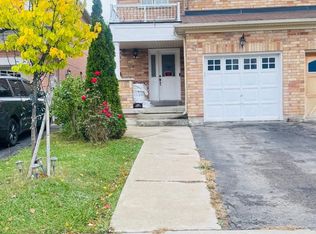 47 Skylar Cir, Brampton, ON L6P 0Z4