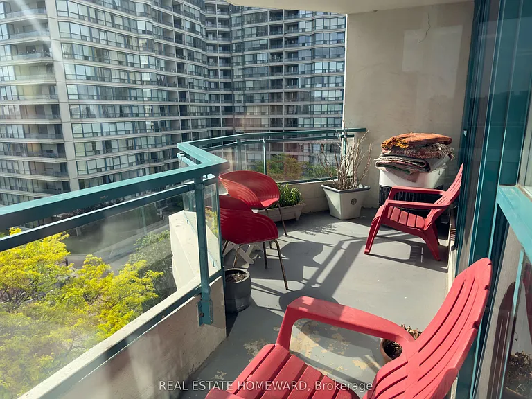 4727 Sheppard Ave E #708 — Photo 33