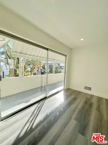1157 Horn Ave #3 — Photo 31
