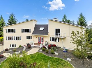 17210 E Foothills Rd, Spokane, WA 99217