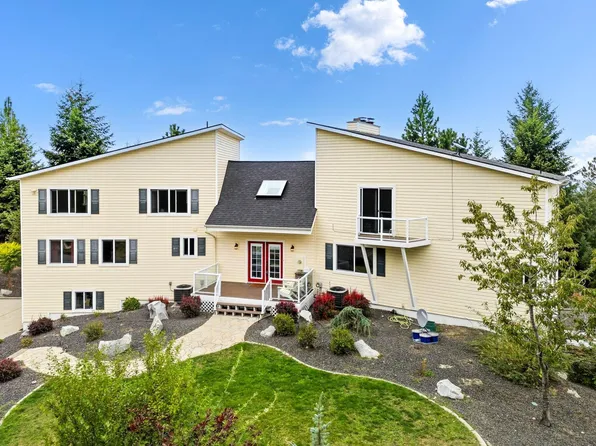 17210 E Foothills Rd, Spokane, WA 99217