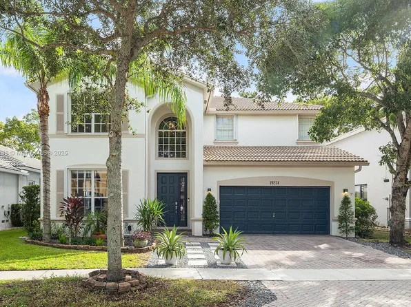 19234 Seneca Ave, Weston, FL 33332