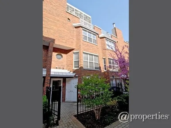 2717 N Lehmann Ct #M, Chicago, IL 60614