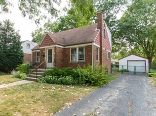 10104 S Kildare Ave, Oak Lawn, IL 60453