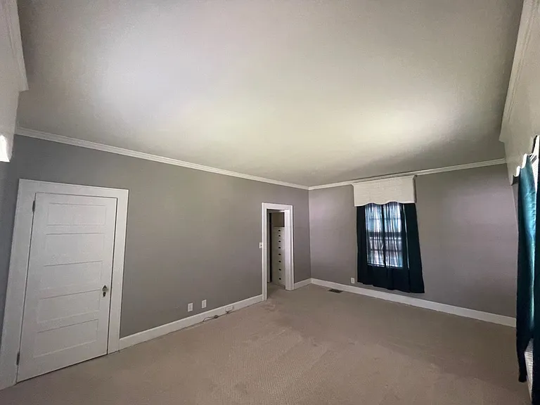 329 Country Club Rd — Photo 9