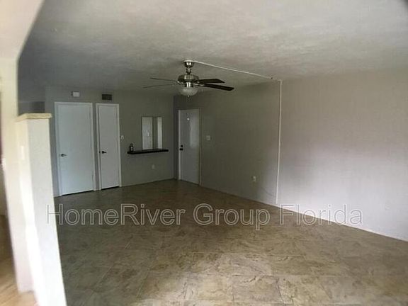 2nd image of 1731 Golf Club Dr APT 4