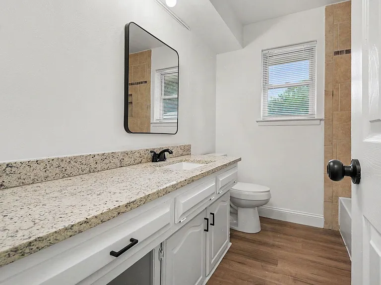 3407 Tipps Dr — Photo 25