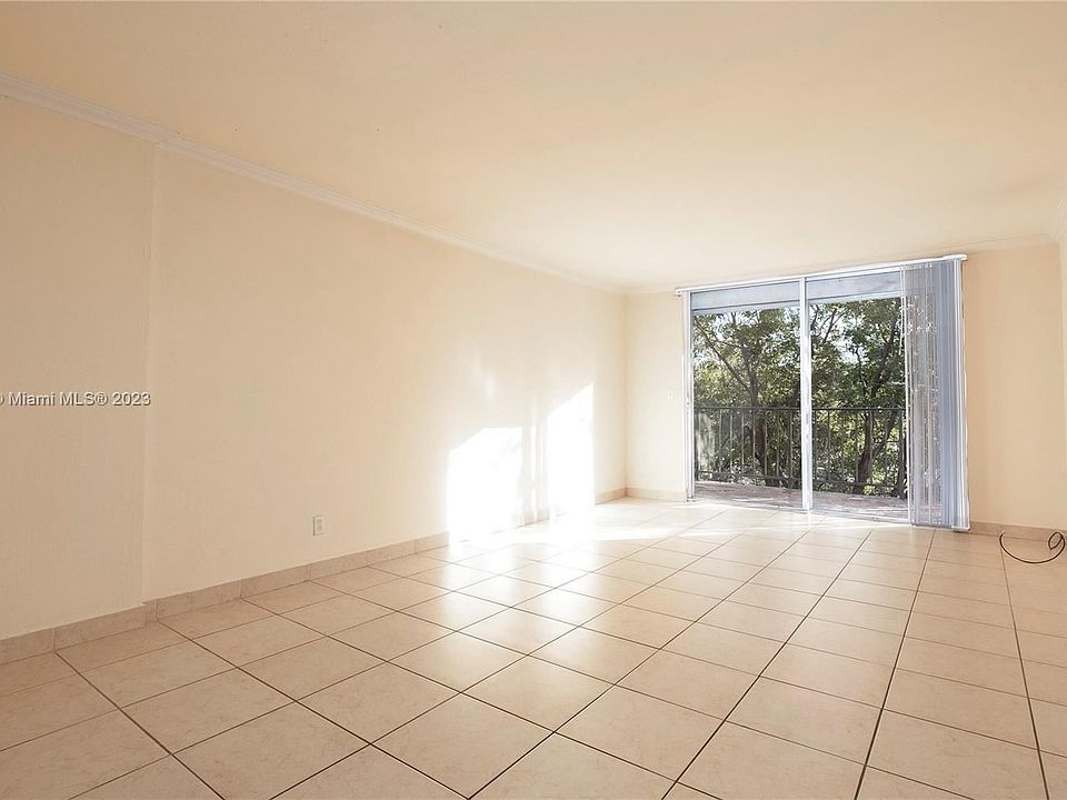 1st image of 1465 NE 123rd St APT 416