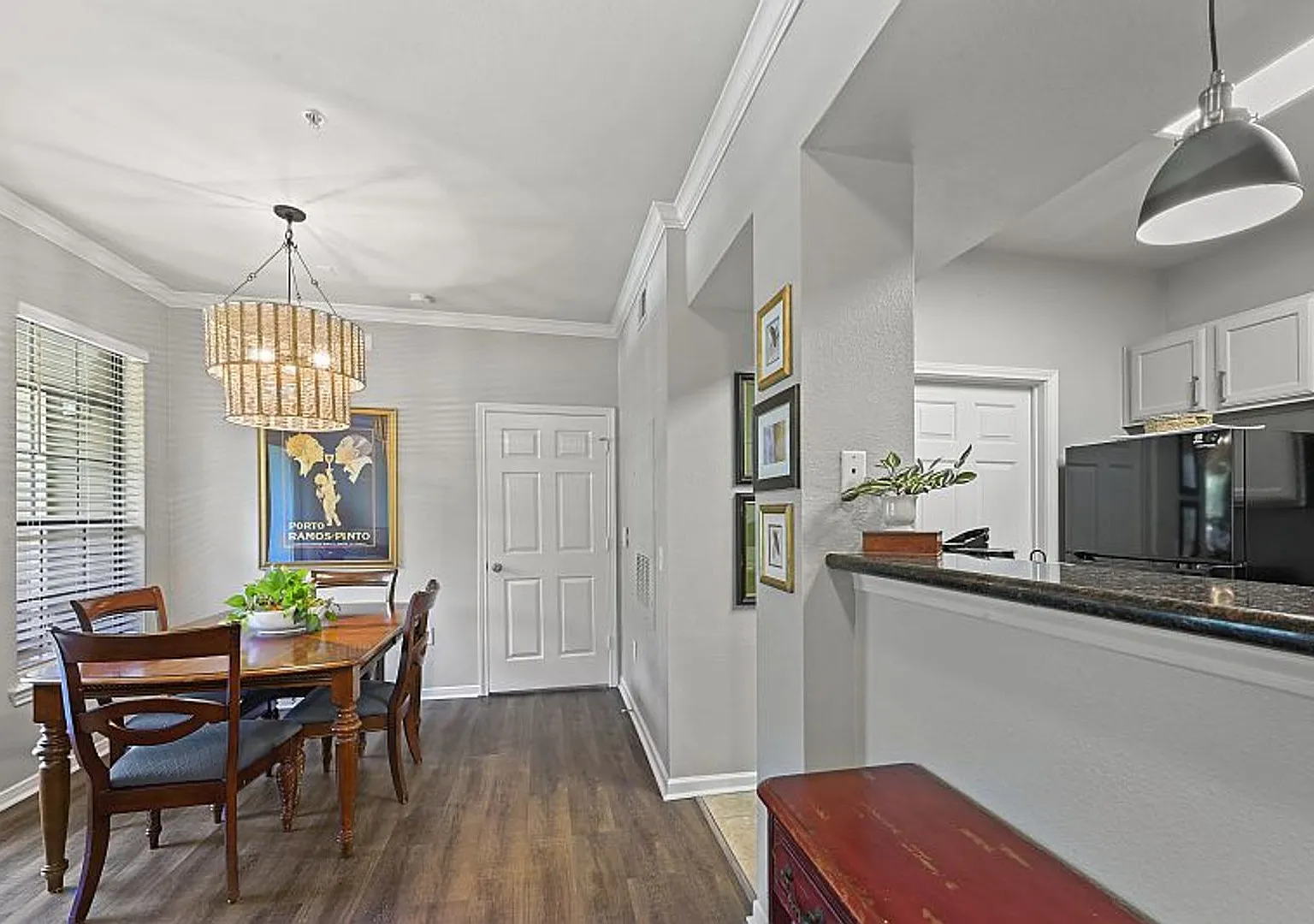 Corporate Furnished Rental — Photo 3