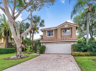10366 Buena Ventura Dr, Boca Raton, FL 33498