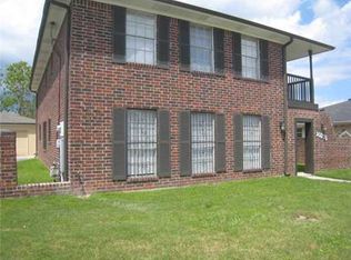 10231 Brookfield Dr, New Orleans, LA 70127