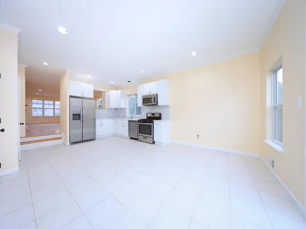 4 Marisa Court image 10 of 30