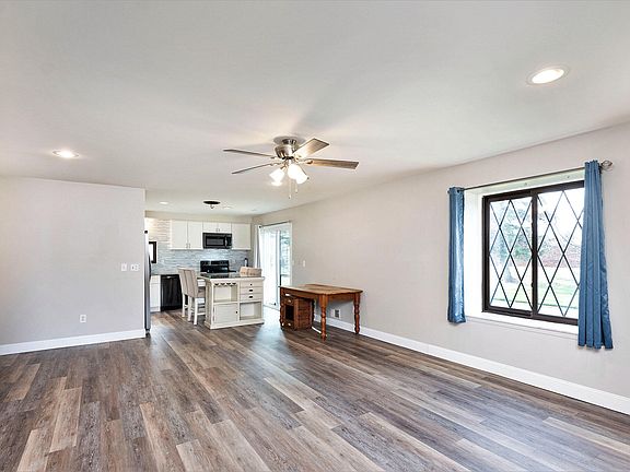 3rd image of 30791 Washington Blvd #13