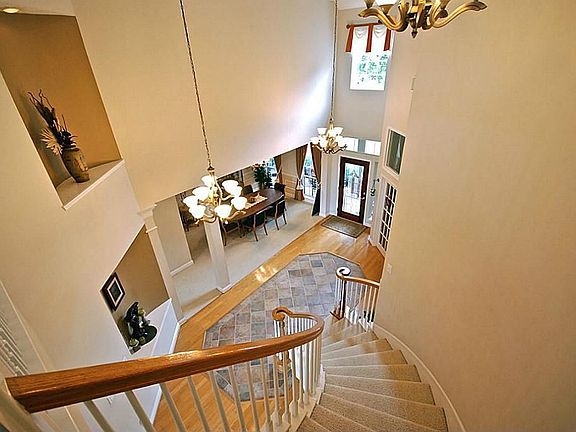 2nd image of 6303 Aspen Cove Ct