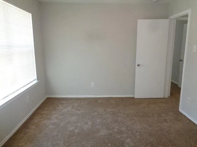 9507 Maple Green Ln — Photo 18