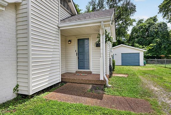5th image of 326 Raindrop Ln