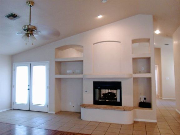 5th image of 15373 S Sierra Sands Ave