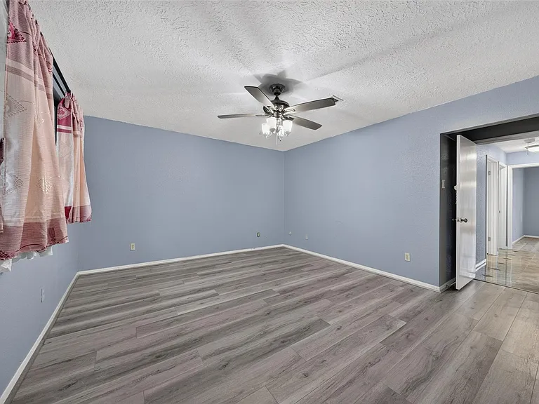 5714 Arbor Vitae Dr — Photo 31