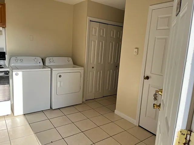 611 S Logan Ave #A — Photo 8