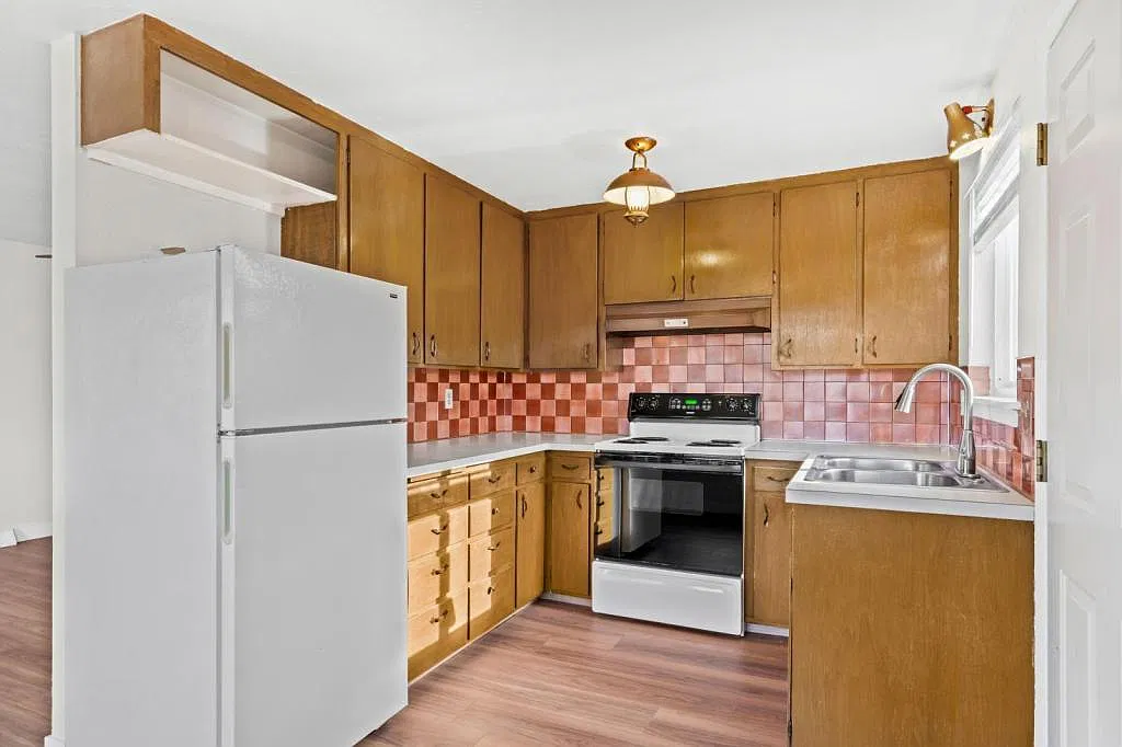 3114 Butternut Dr — Photo 3