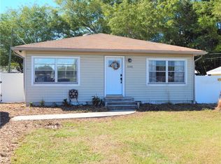 1208 35th St W, Bradenton, FL 34205