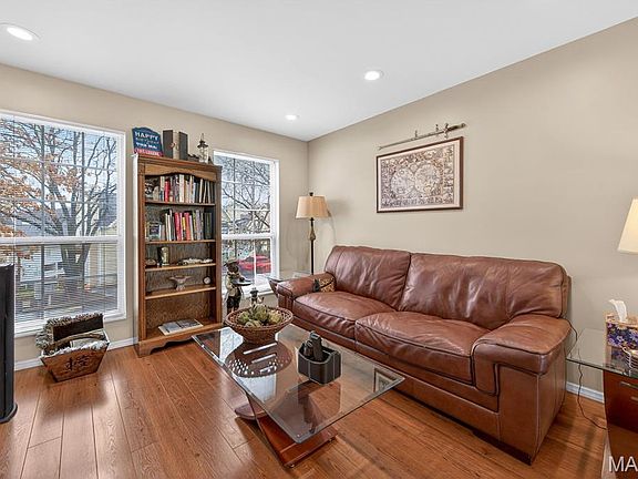 3rd image of 1503 Whispering Creek Dr