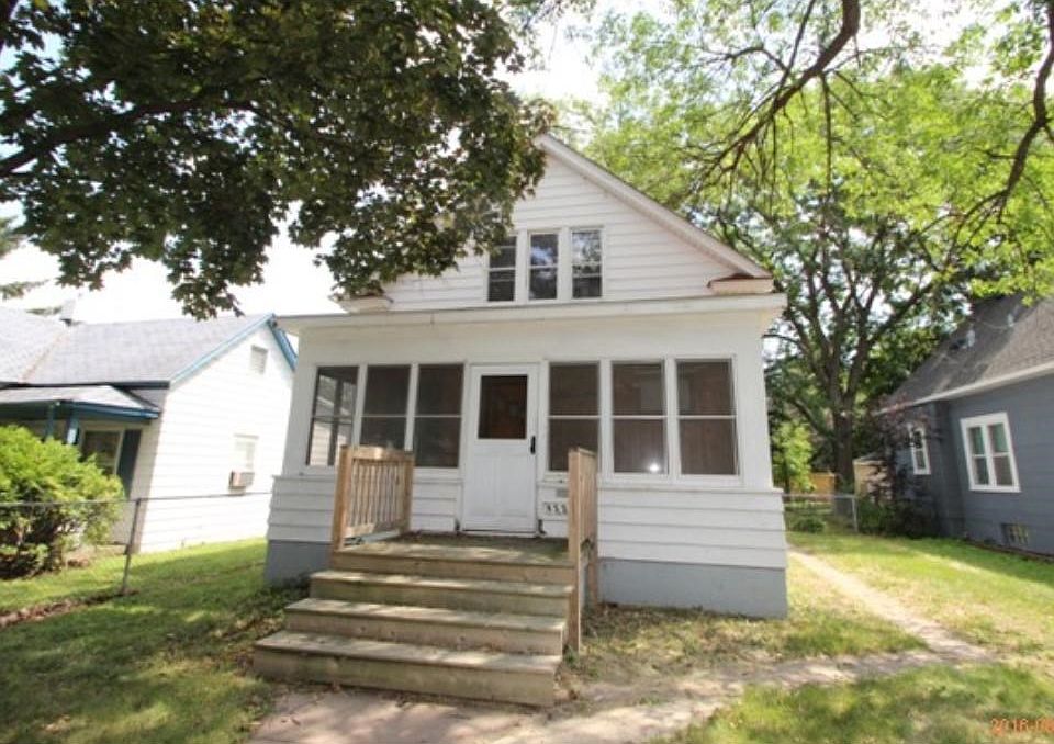 1st image of 4334 Girard Ave N
