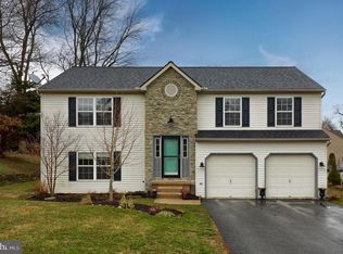 3801 Pine Hill Dr, Columbia, PA 17512