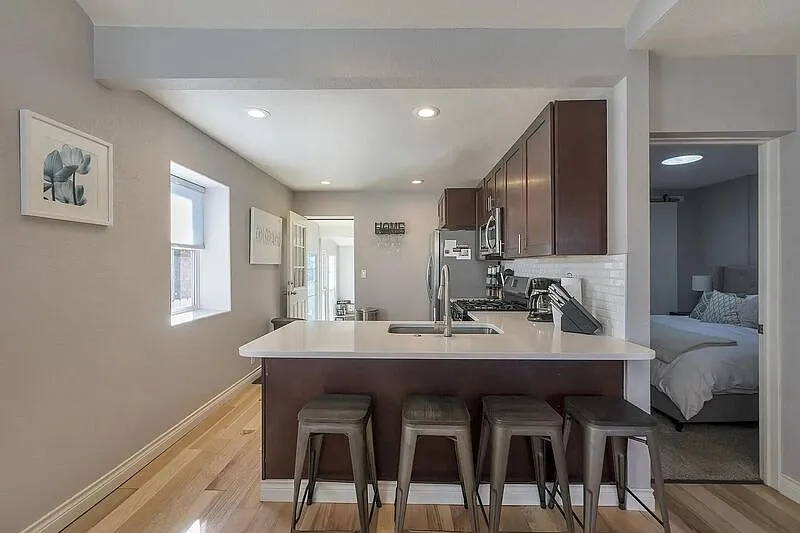 4 bed, 3.0 bath, 1840 sqft, $3,495 — Photo 3