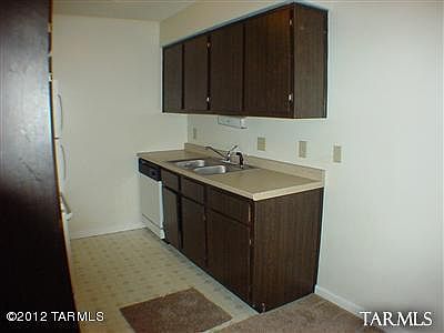 4th image of 6311 N Barcelona Ct