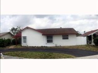 8171 SW 4th St, North Lauderdale, FL 33068