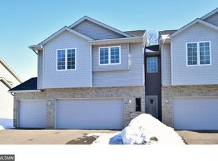 12135 Hummingbird St NW, Coon Rapids, MN 55448