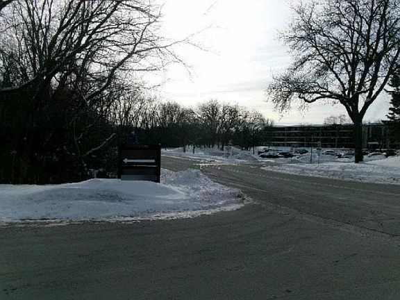 3rd image of 10211 Cedar Lake Rd #109