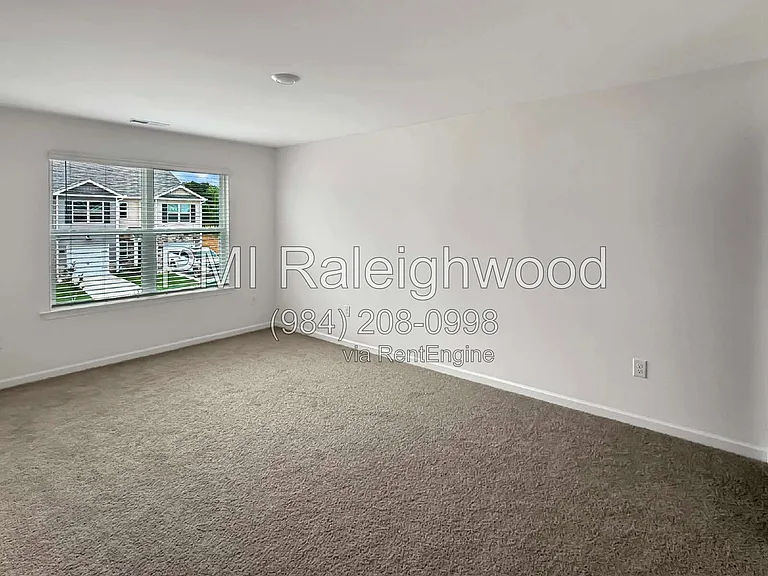 108 Clementine St — Photo 16