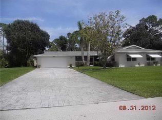 2673 SE Emmett Rd, Port Saint Lucie, FL 34952