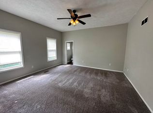 202 Division St APT A, Eaton Rapids, MI 48827
