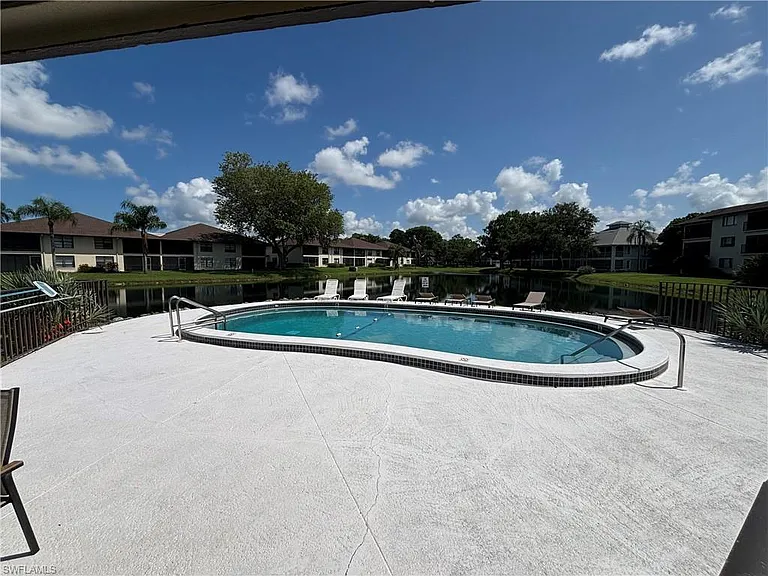 1600 Misty Pines Cir #206 — Photo 17