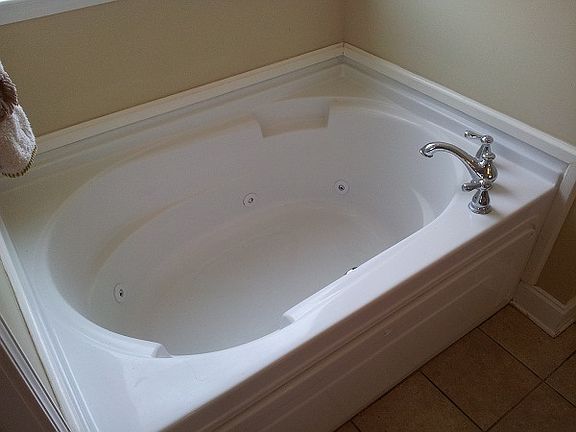 4th image of 6705 Zach Ln SE