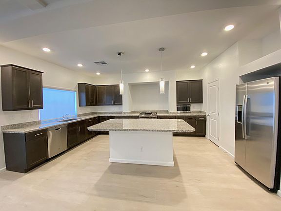 3rd image of 6546 Tangled Vines Ave