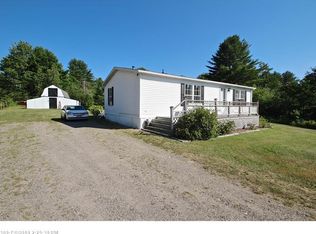 77 Mountain Rd, Arundel, ME 04046
