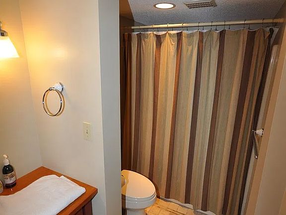 4th image of 319 Trailside Way