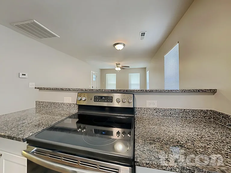 5229 Harmon Pl — Photo 7