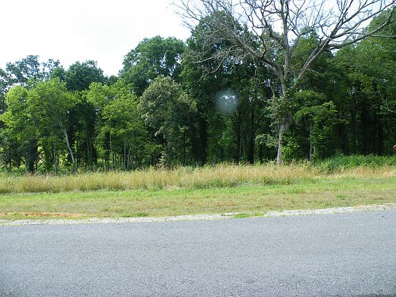 4th image of 464 Waterview Dr