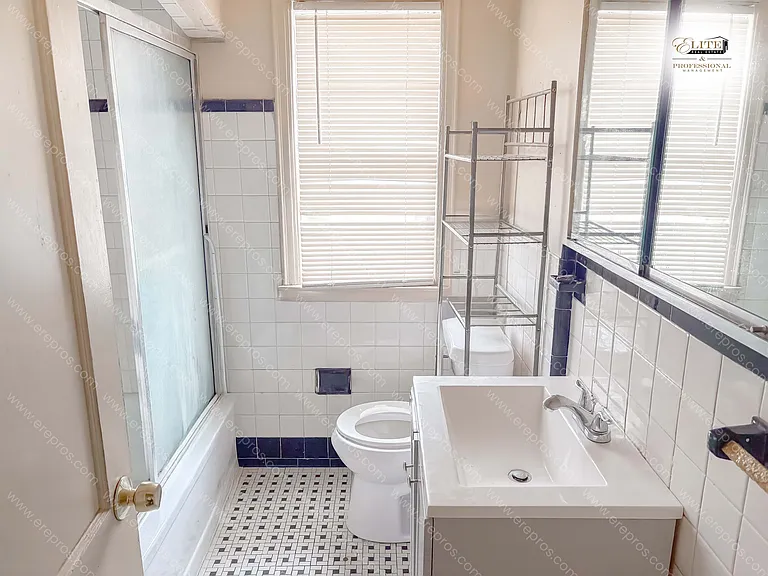 15711 Rossini Dr — Photo 10