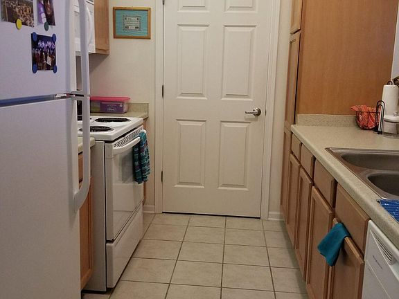 4th image of 6955 S Riverwood Blvd Unit 201