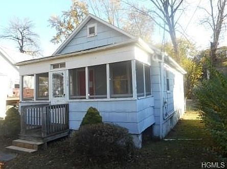 2nd image of 130 Sears Ave