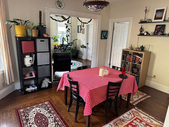 5th image of 62 Camp St #1