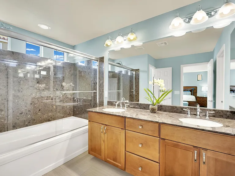 6147 Parma Ridge Ct — Photo 16