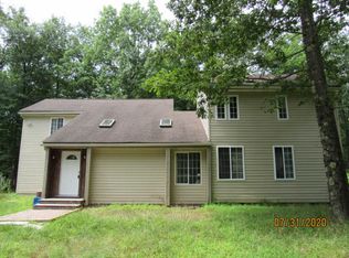 85 Vista Dr, Albrightsville, PA 18210