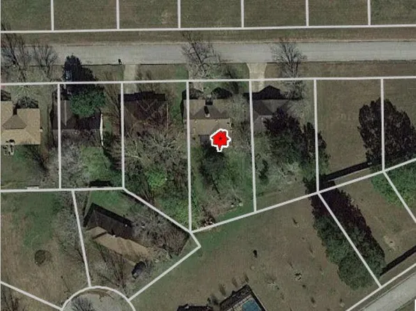 421 Countryside Dr, West Columbia, TX 77486